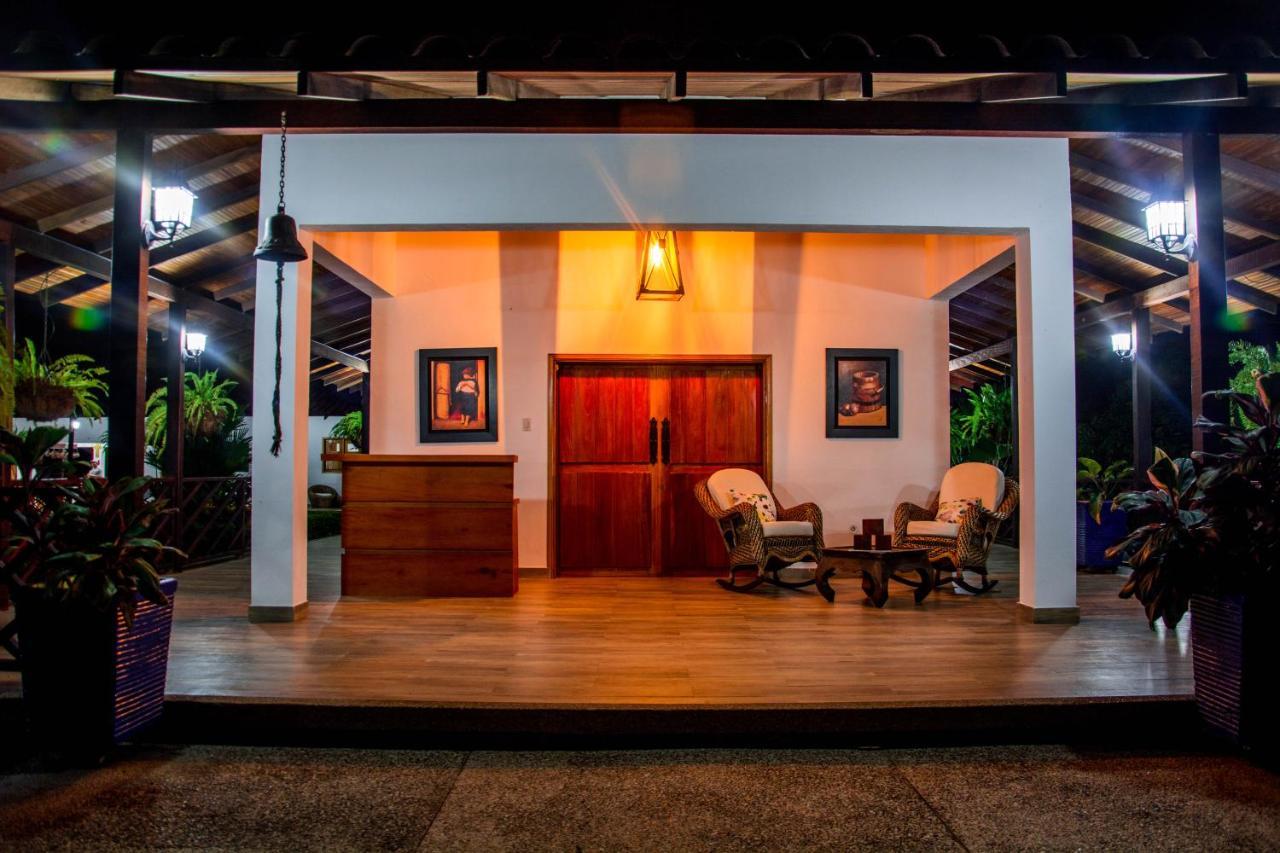 Eco Hotel Nativo Juan de Acosta Exteriör bild